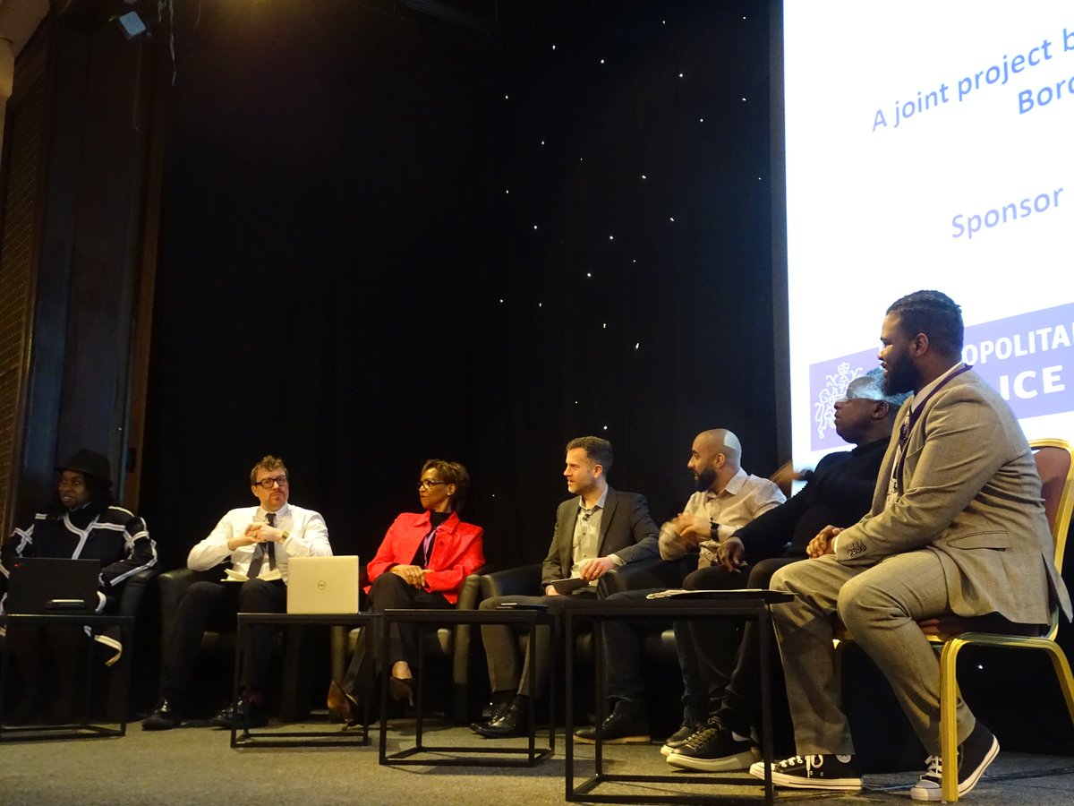_YJB's tweet image. 🙏 A huge thank you to panellists from @haringeycouncil, @CPSUK, @WestMidsPCC and @walsallyjs, who are joined YJ Board Member @jacobsakil for a thought-provoking discussion on overrepresentation in the system and what’s working to reduce it.
#YJLeadersSummit