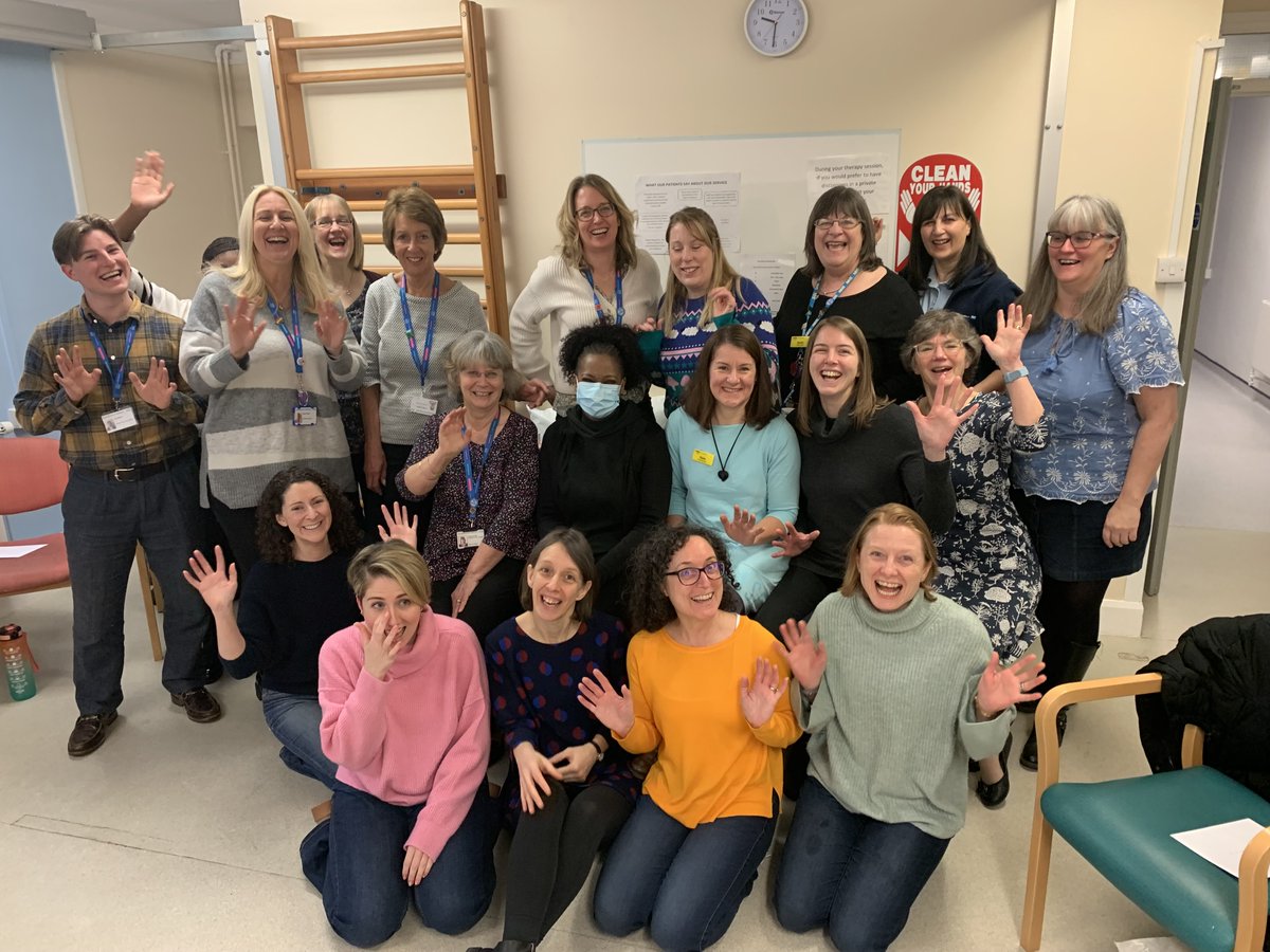 Come and join this fabulous MD Neuro-Community Team as Specialist Neuro-OT @BucksHealthcare with @SapwellMaria @theRCOT @gemdonn42 @Vicky_Perkins47 Apply now for B7 post. Amersham base😀 DM me for further info jobs.nhs.uk/candidate/joba…