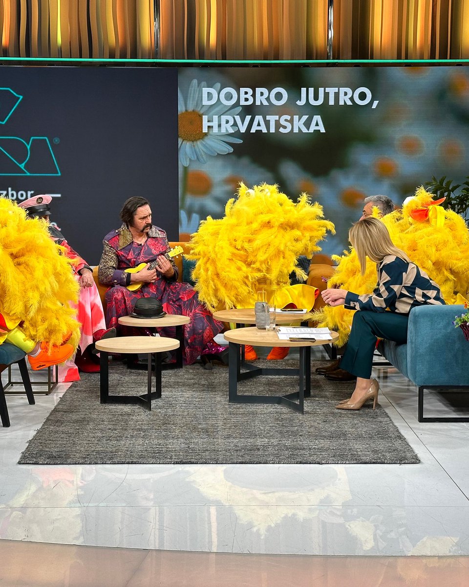 🐥🐥🐥🐥🐥
linktr.ee/mrlelet3