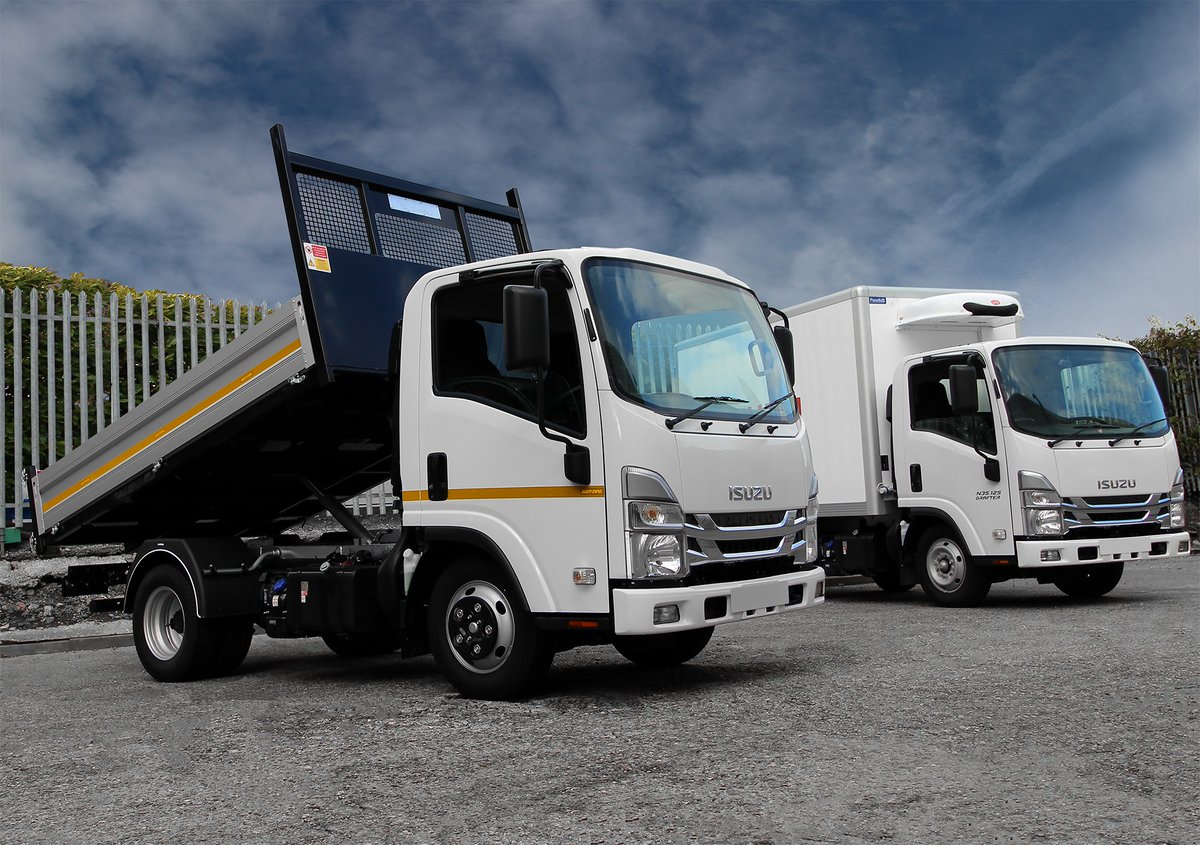 The Isuzu range of trucks start at 3.5 tonne.
Here is the 3.5 tonne Isuzu Grafter with a Steel Floor Tipper & Insulated Box Body.
Visit our website for more details> jdstrucks.uk
#IsuzuTruckUK #tipper #IsuzuGrafter #JDSTrucks