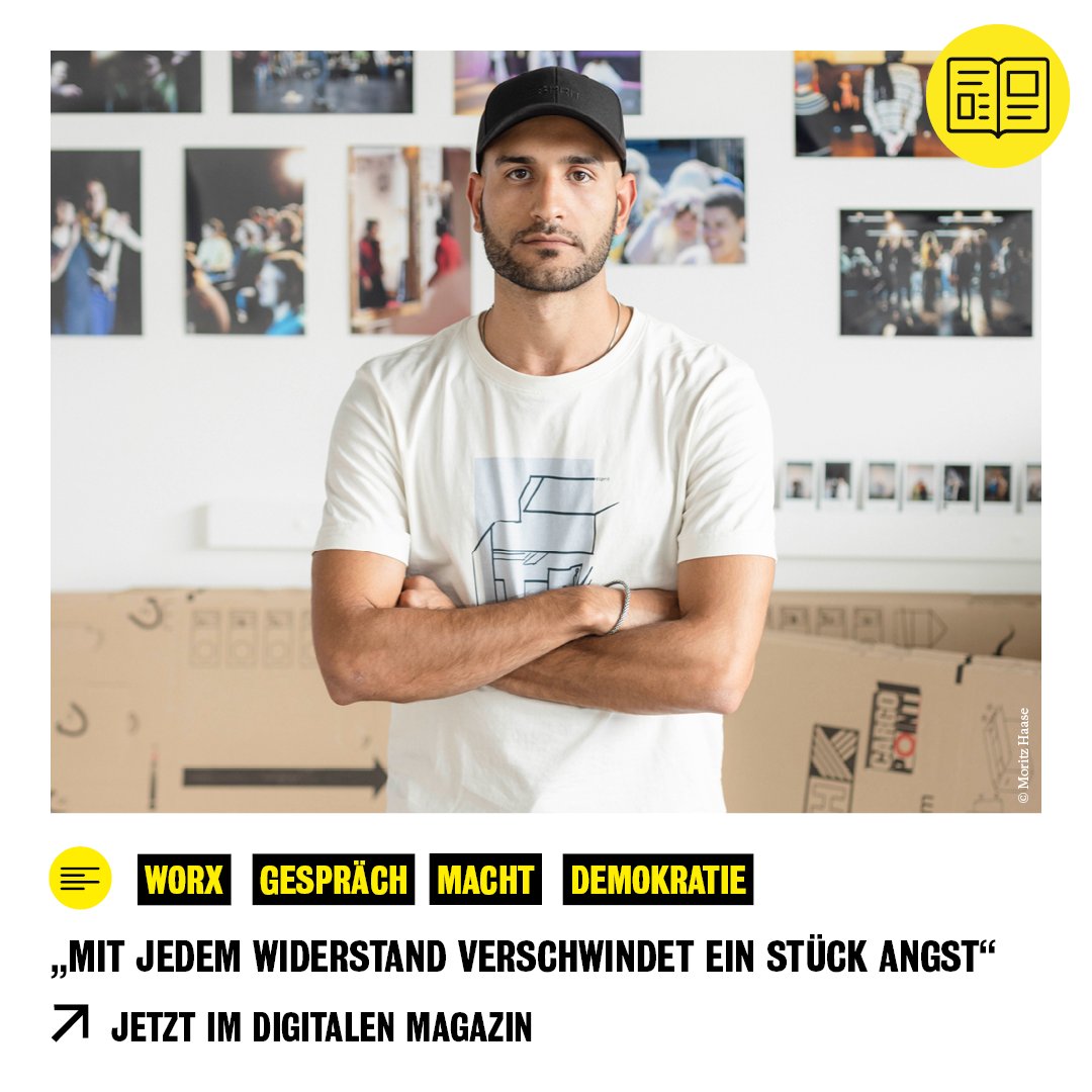 blnensemble's tweet photo. heute zeigen wir im Werkraum wieder "Chronik der Revolution" von Alireza Daryanavard. im Digitalen Magazin unter https://t.co/m3LsxooRkW findet ihr ein Gespräch mit dem WORX-Regisseur über seine Arbeitspraxis und die Themen, die ihn im Theater antreiben. #BErevolution #BEmagazin https://t.co/3GlrRLILgd