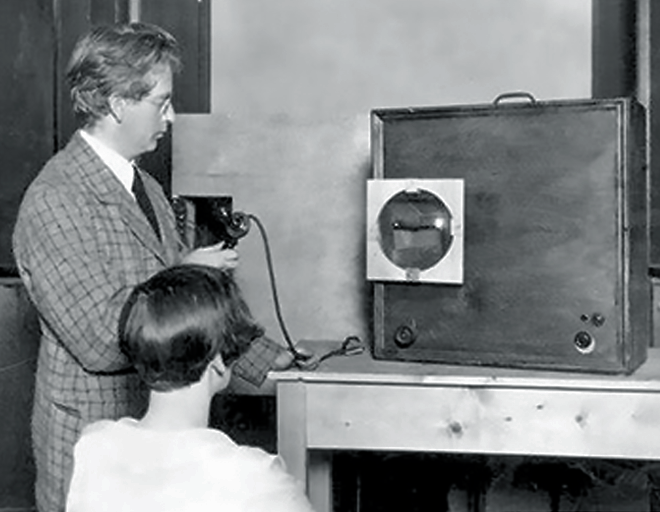 gsc1's tweet photo. John Logie Baird

An engineer and inventor, in 1926, he achieved a major milestone by successfully transmitting the first television image, using a system he called the "televisor"

His work laid the foundation for the television technology we use today

#ScienceInScotland https://t.co/32TTMTfYGw