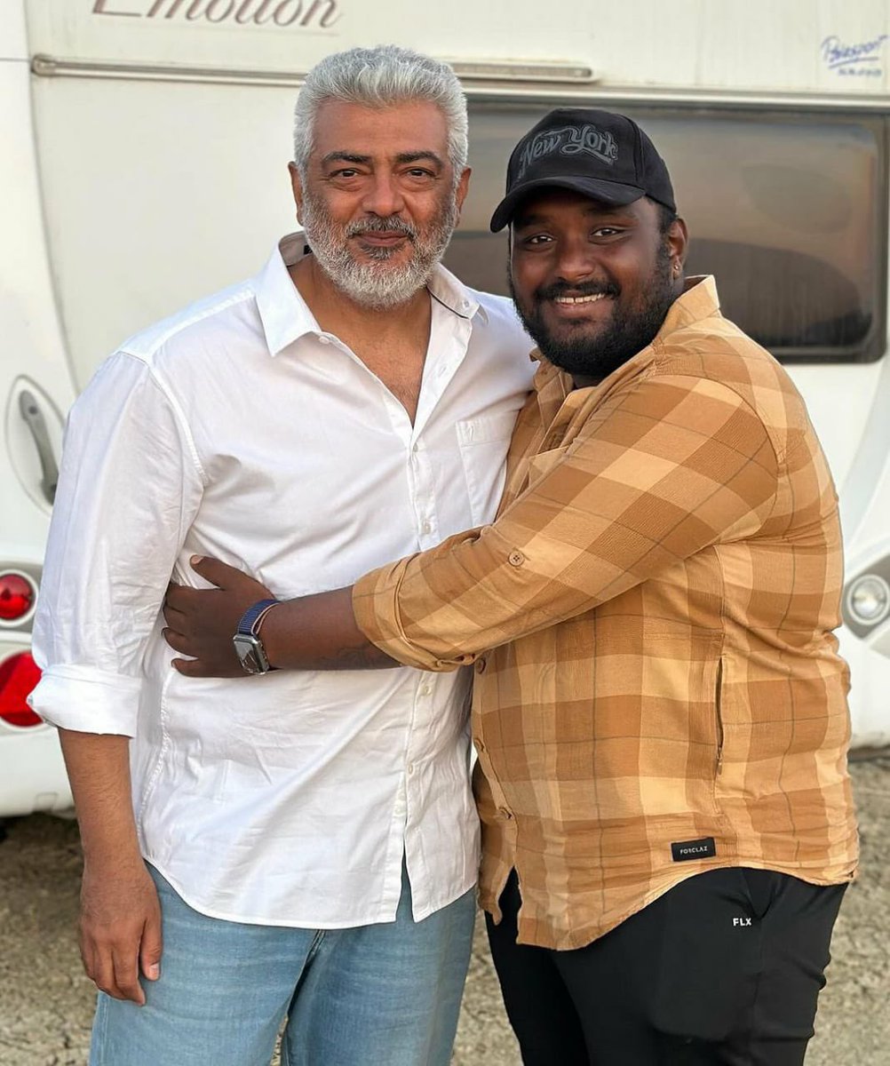 dindigulmemez's tweet photo. Latest Clicks 😎
#VidaaMuyarchi
#Ajithkumar
#Thala https://t.co/BbxKEPsf66