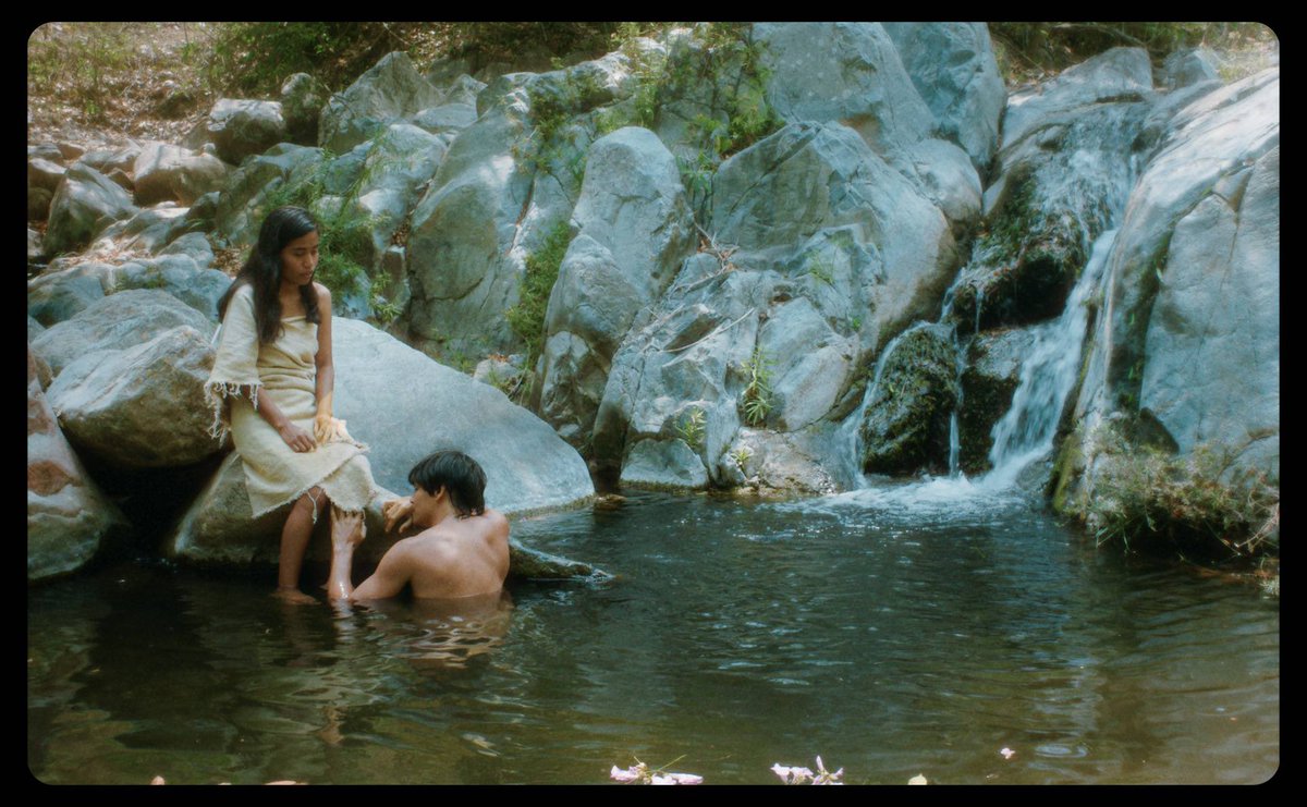 Cine Latino (@cinelatinofilms) on Twitter photo 🎬 EUREKA | Dir. Lisandro Alonso
This thought-provoking #film is a sensorial ride into the unknown - mesmerizing!
Screenings <a href="/sovereign_film/">Sovereign Film Distribution</a>
👉 sovereignfilms.co.uk/eureka
Review on <a href="/LatAmB/">Latin America Bureau (LAB)</a>
👉 lab.org.uk/eureka-is-a-re…
#movies #Cinelatino #cine #films 🎬 EUREKA | Dir. Lisandro Alonso
This thought-provoking #film is a sensorial ride into the unknown - mesmerizing!
Screenings <a href="/sovereign_film/">Sovereign Film Distribution</a>
👉 sovereignfilms.co.uk/eureka
Review on <a href="/LatAmB/">Latin America Bureau (LAB)</a>
👉 lab.org.uk/eureka-is-a-re…
#movies #Cinelatino #cine #films