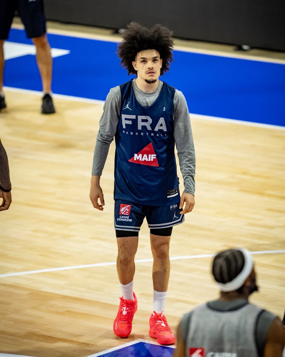 thenadirhifi's tweet photo. Let’s go 🏁🇫🇷 https://t.co/YthyBF8BOm