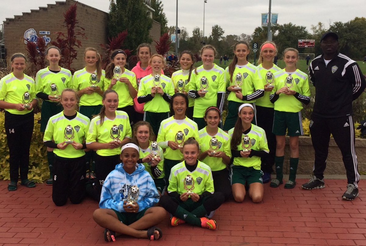 Rosemary Elliott tweet media