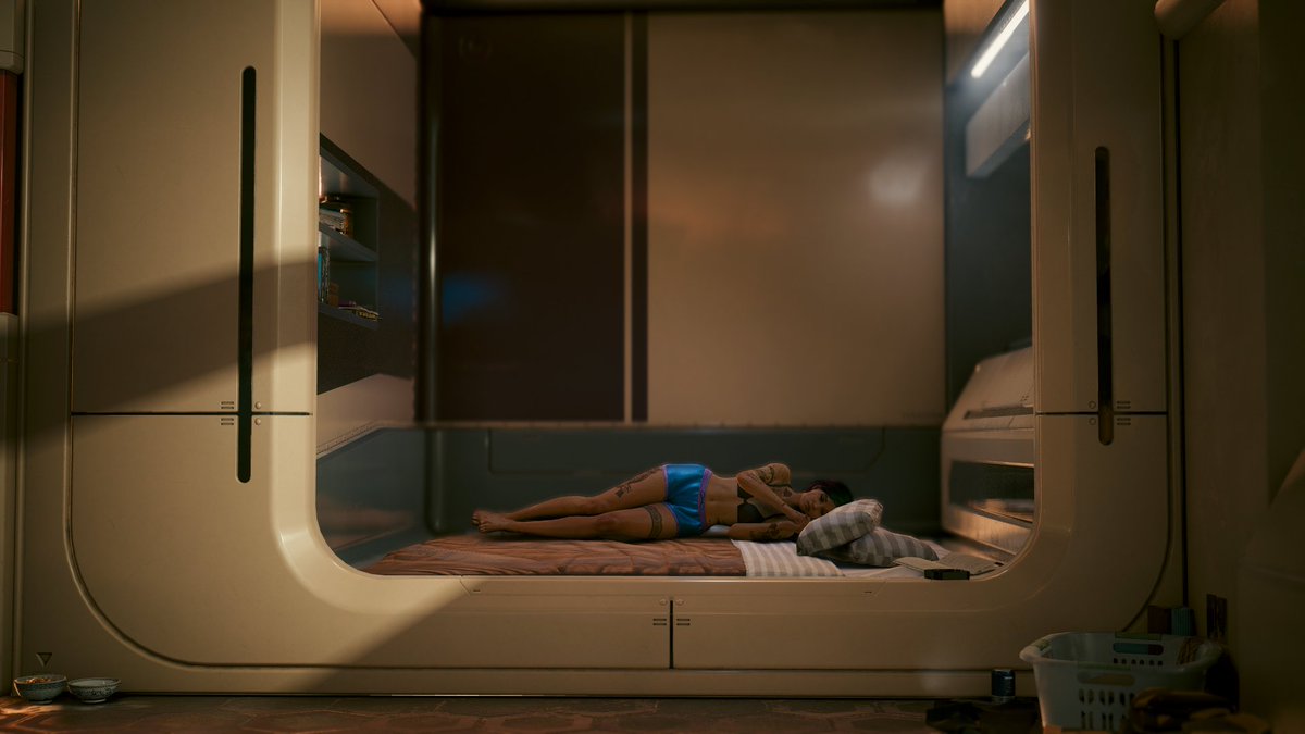 CamCantRun tweet media