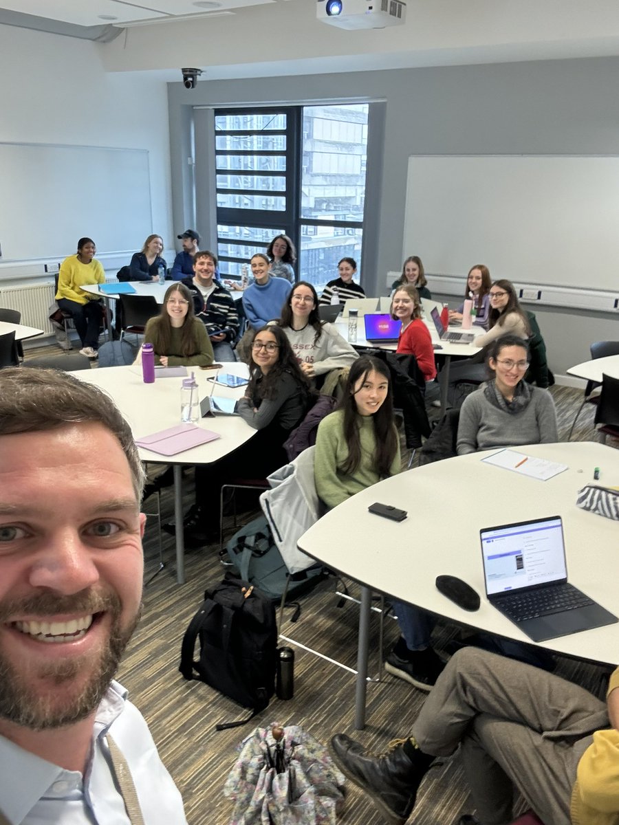 Today I was privileged to be asked to guest lecture on ‘setting vs mixed prior attainment groups’ for the lovely <a href="/UniofBath/">University of Bath</a> education cohort. Really enjoyable discussing something I’m so passionate about #education