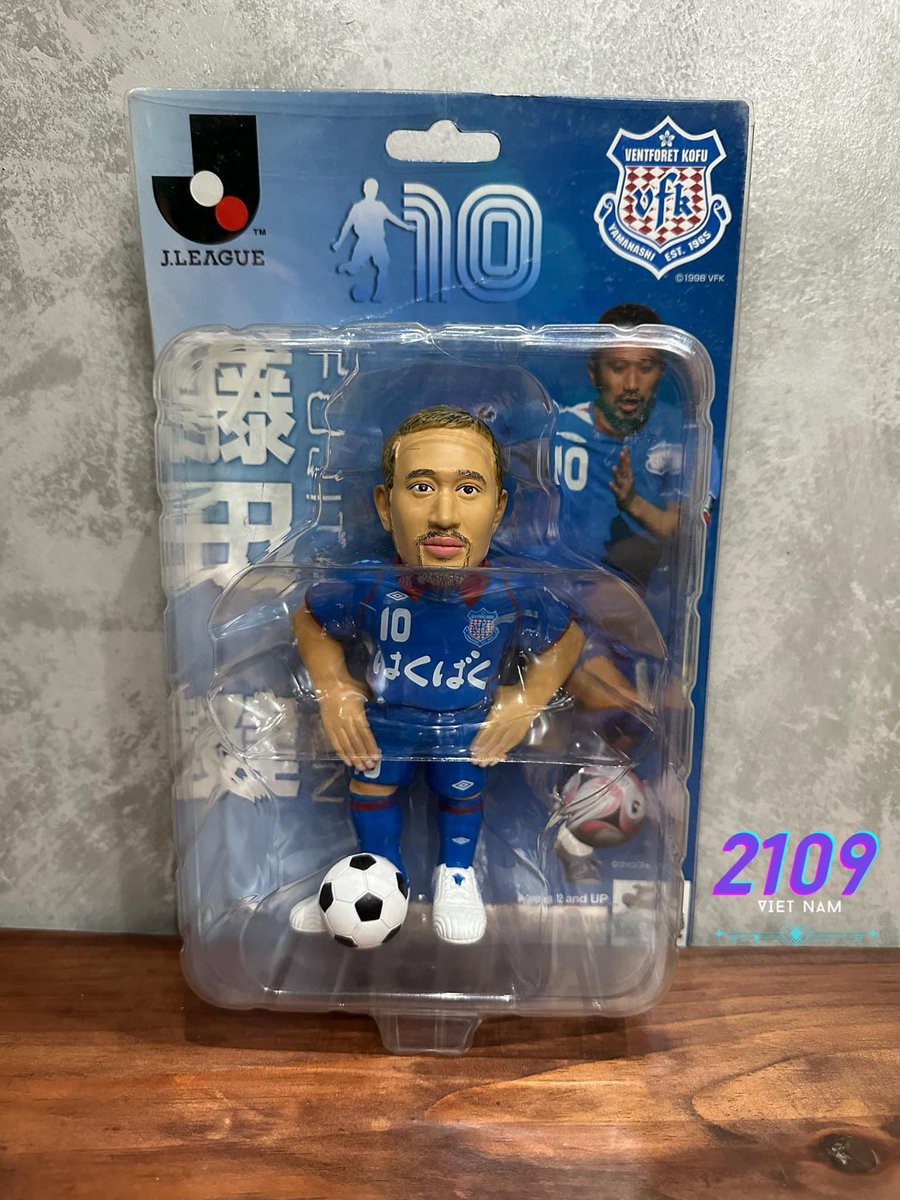 2109 Football Store tweet media