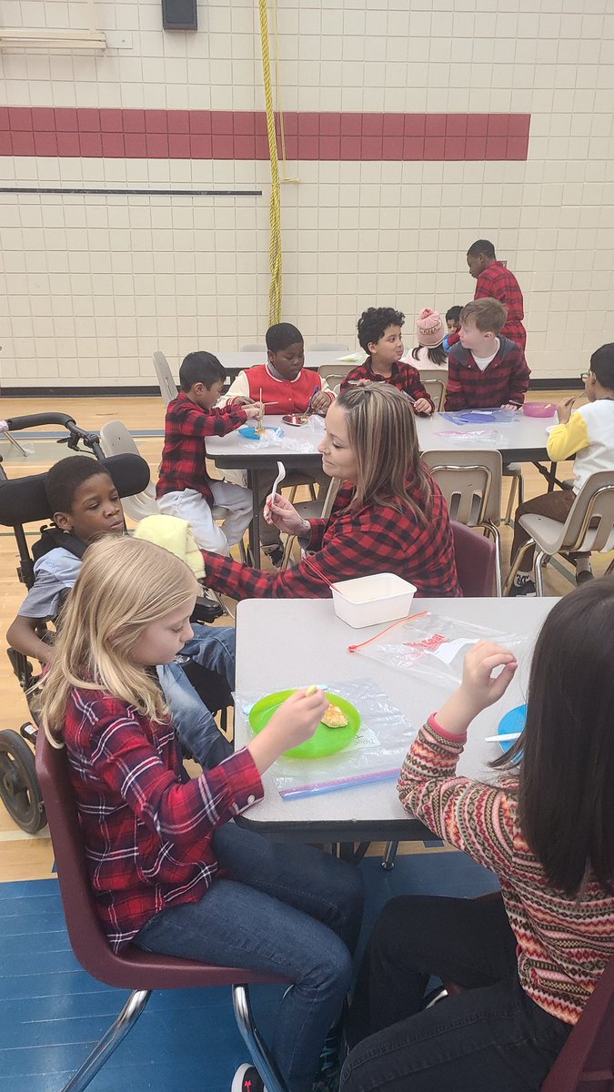 He Ho. It's Festival du Voyageur week and we have a pancake breakfast today.  Thank you parents and <a href="/TBlashko/">Tyler Blashko</a> for making them.
