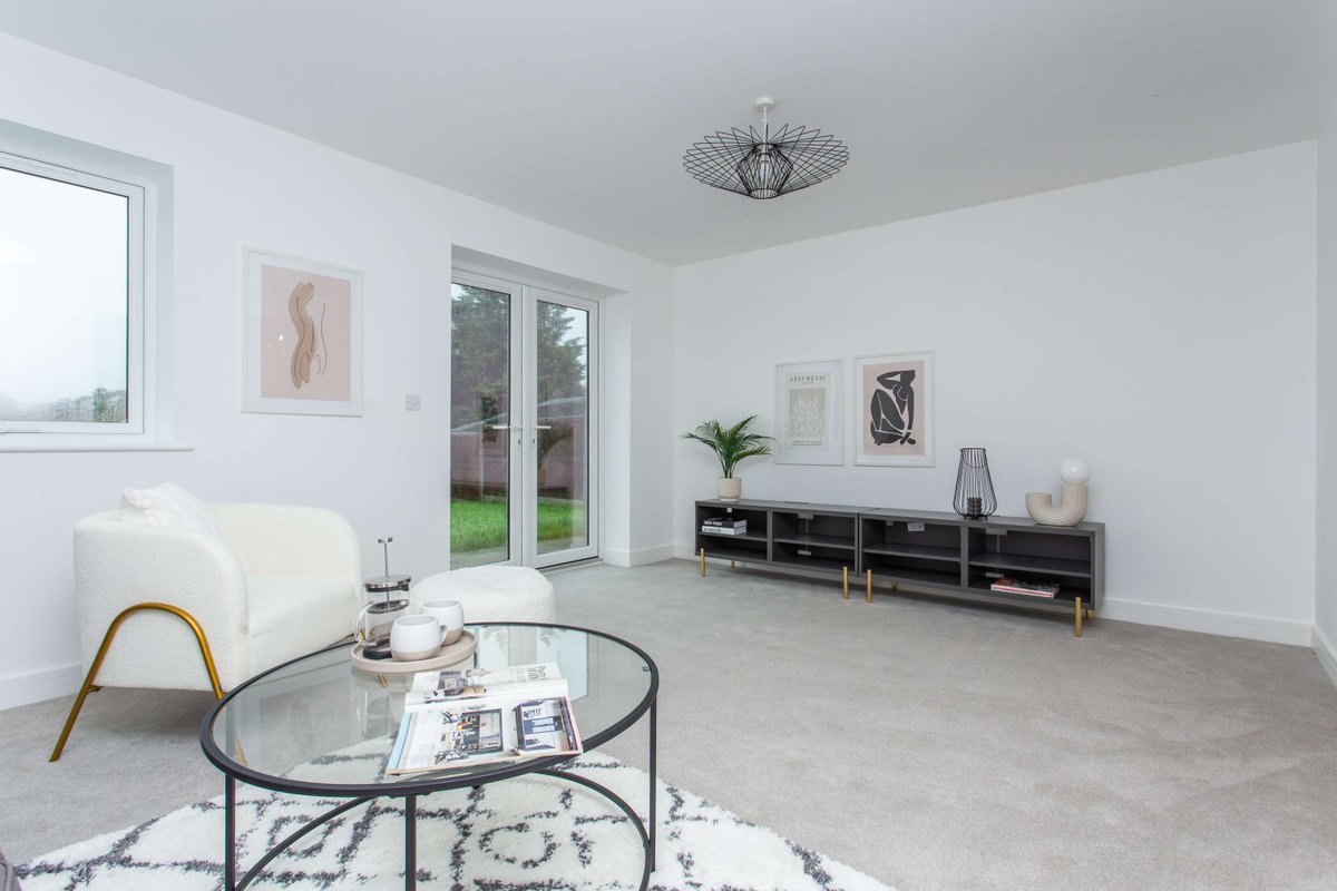 MilesandBarr's tweet photo. 🔥 Selling FAST - 50% sold 🔥

Introducing The Railway Bell, a stunning new development in the sought-after village of River, Dover! Contact our Land &amp; New Homes team today to make your move 🙌

https://t.co/TDrA81e3KX

#newhomes #newdevelopment #landandnewhomes #kent #dover https://t.co/aaXruTxXtS