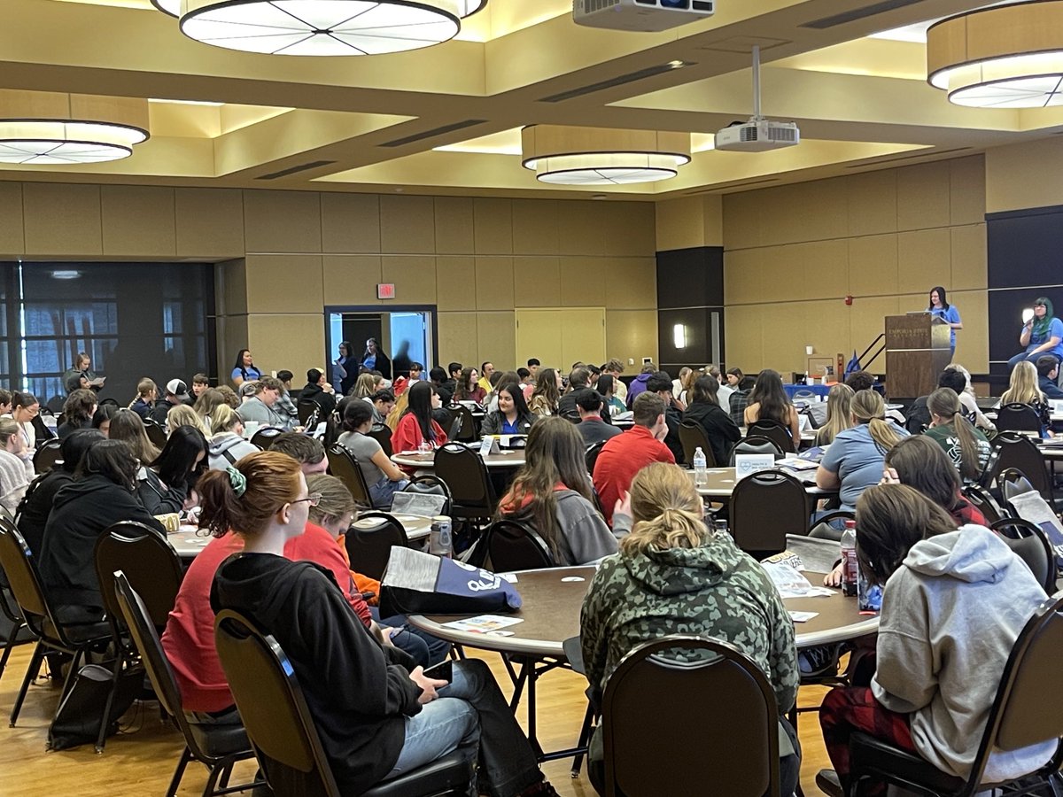 Packed crowd at the KEYS Youth Summit! Amazing opportunity for high school students!⁦<a href="/SE_KANSASWORKS/">SE KANSASWORKS</a>⁩ ⁦<a href="/FHTCPresident/">Caron Daugherty</a>⁩ ⁦<a href="/FlintHillsTech/">Flint Hills Tech</a>⁩