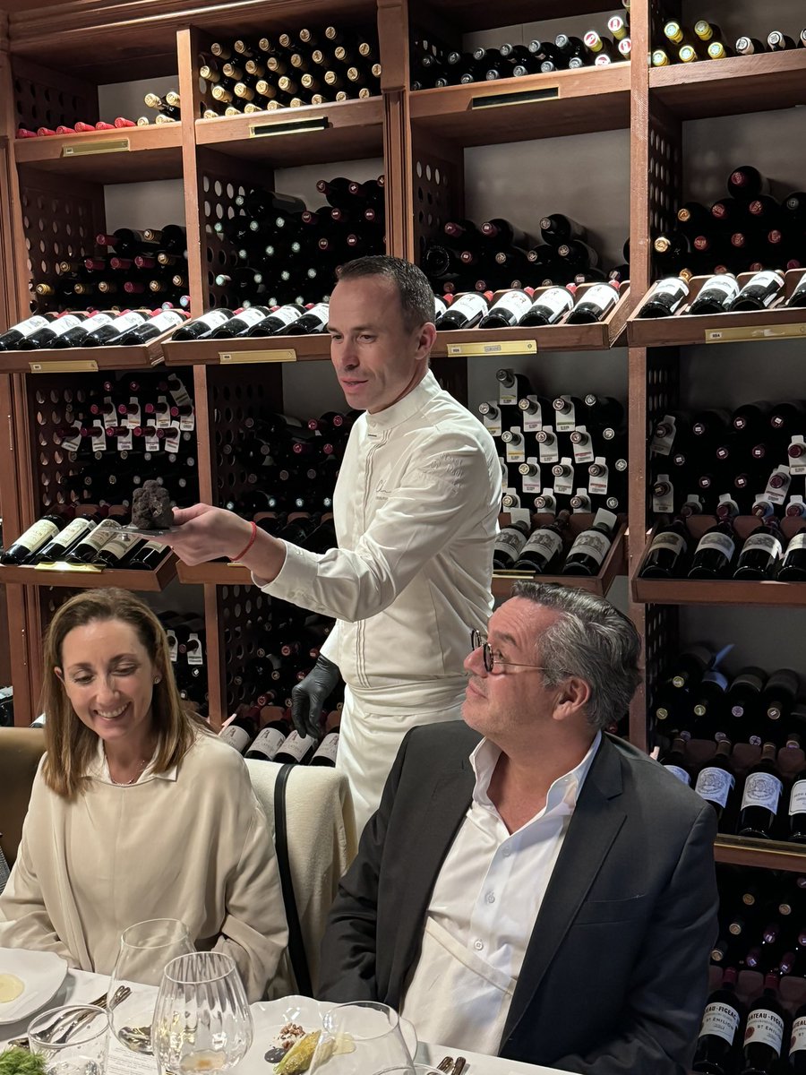 christophehay1's tweet photo. [ENTRE LOIRE ET MEXIQUE]

Merci @Marthabrockmann pour ton invitation et la mise en avant de nos produits de Loire !
-
Thank you @Marthabrockmann for your invitation and for highlighting our Loire products !

#mexique #loire #gastronomie #restaurant #cuisine #chef #partage https://t.co/7RdWnuDrIY