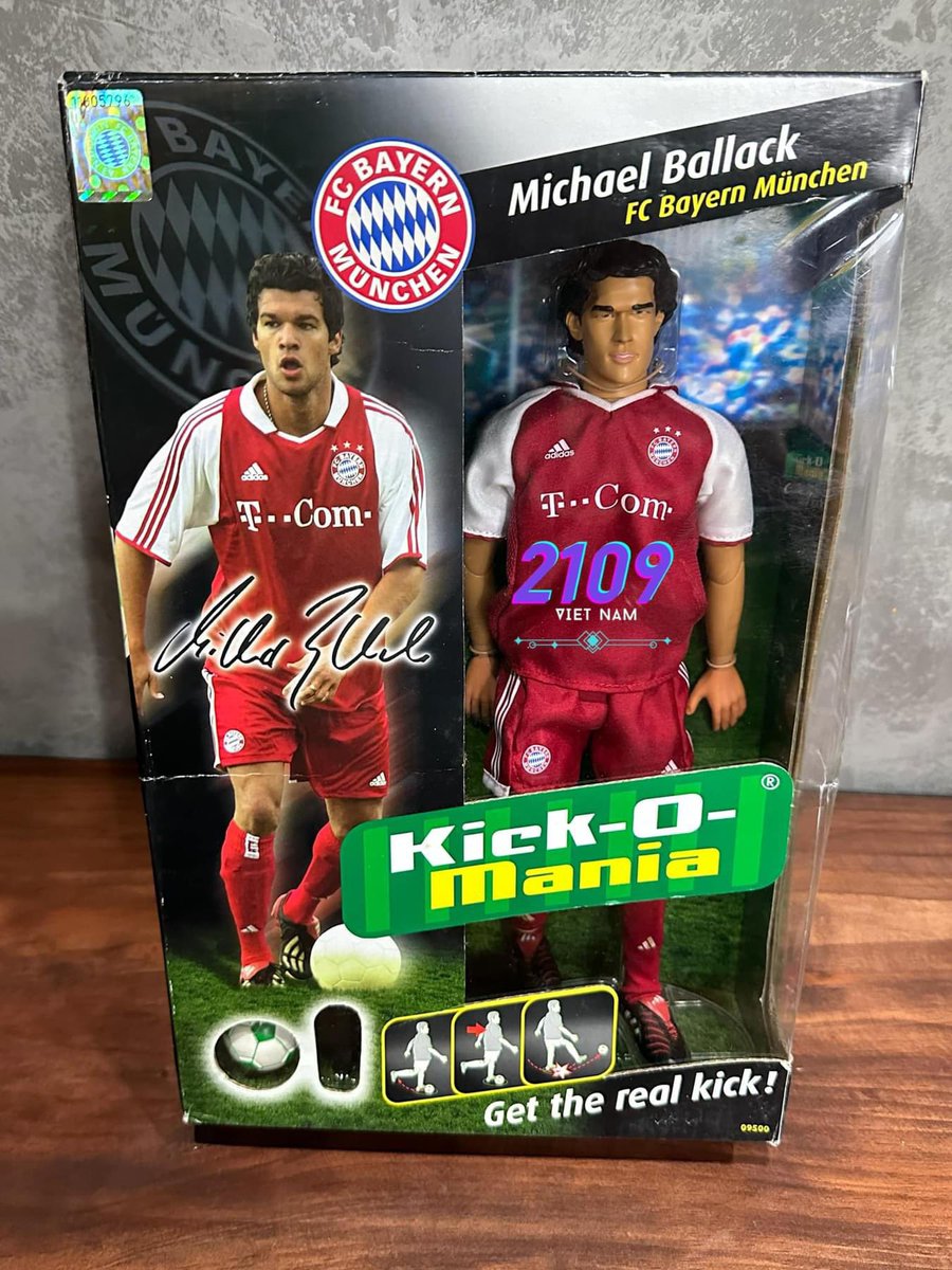 2109 Football Store tweet media