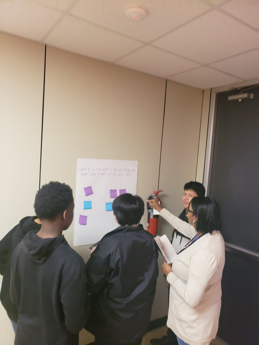 lanorafields tweet media