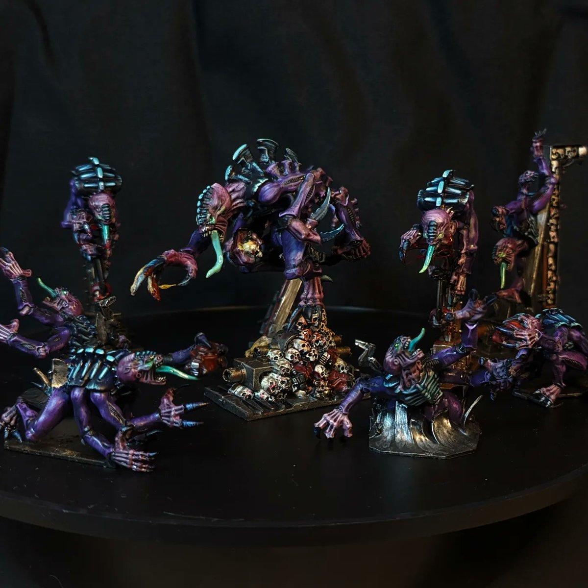 A genestealer a day keeps the doctor away. Voici le projet fini ! Plus de détails des miniatures et close ups chaque jour ! #spacehulk #WarhammerCommunity #warhammer40k #paintingwarhammer
