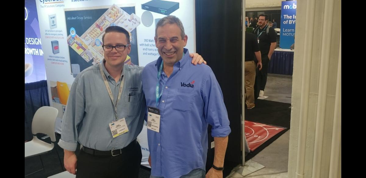 vodia_networks's tweet image. It&apos;s always a pleasure connecting with our partners! Eric Altman, Vodia Sales Engineer, met with Kevin Masse at @QuestBlue, Paul Tuttle at @Cyberdatacorp, Dan Kosowski at @CloudCo, Inc. and Cecil Hogan at CloudFon at the @ITEXPO #TECHSUPERSHOW in Florida last week!