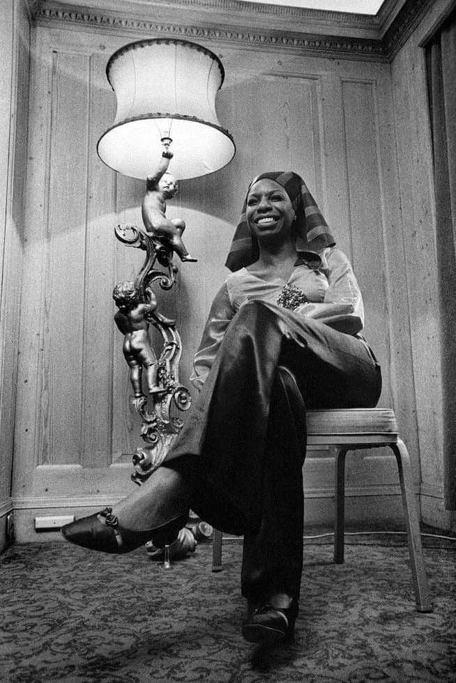 Mr_Machado's tweet photo. Data MM: Há 91 anos nascia Eunice Kathleen Waymon ('Nina Simone'), neste dia, em Tryon (NC). Morreu em Carry-le-Rouet, 2003.

#BOTD #music #singer #pianist #soul #pop #ativism #civilrights https://t.co/dg6hN4Cx1v