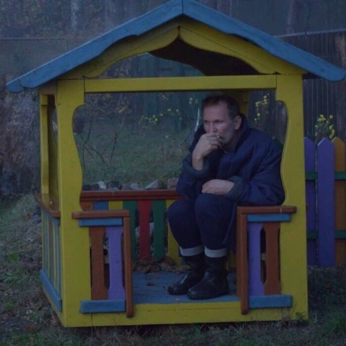 буквально каждый день думаю о печени юнги, которая героически вывезла туеву кучу гостей шучиты в съёмочном марафоне перед службой