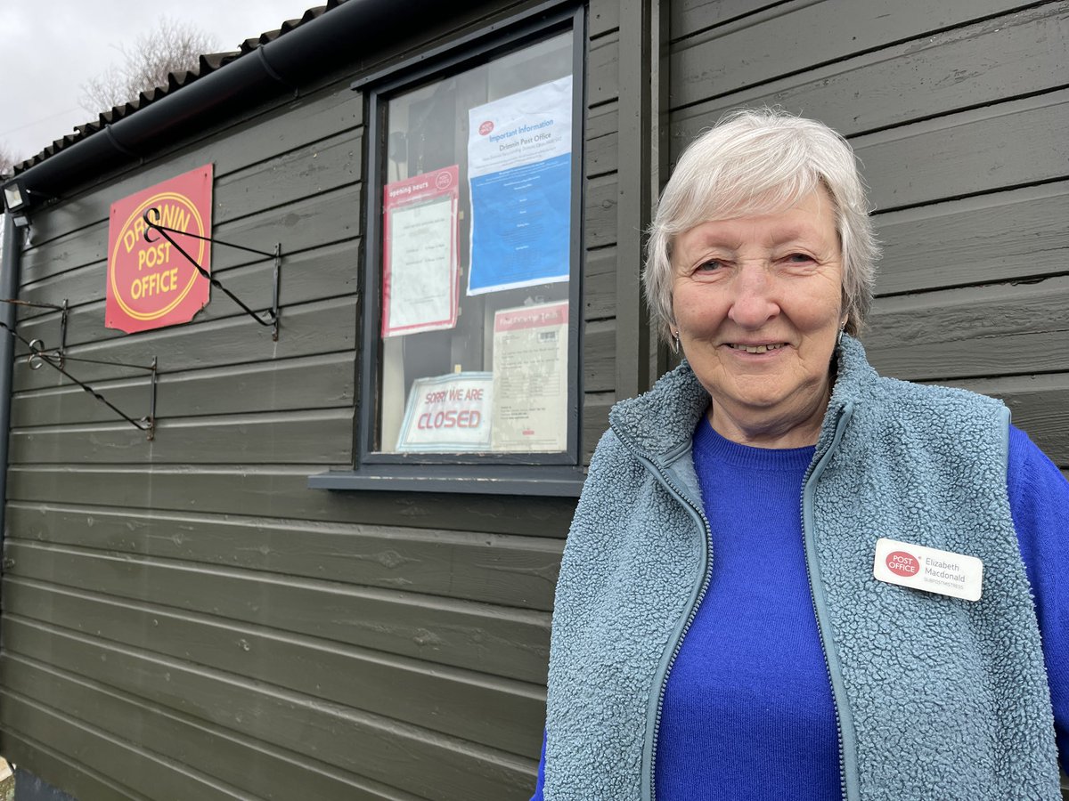 Elizabeth MacDonald has closed her post office in Drimnin (Morvern) for the last time after 56 years. It was in the family for 145 years, but the service will now cease. She is also the last Gaelic speaker in the village #AnLa @bbcalba 8pm @BBCHighlands @BBCScotlandNews