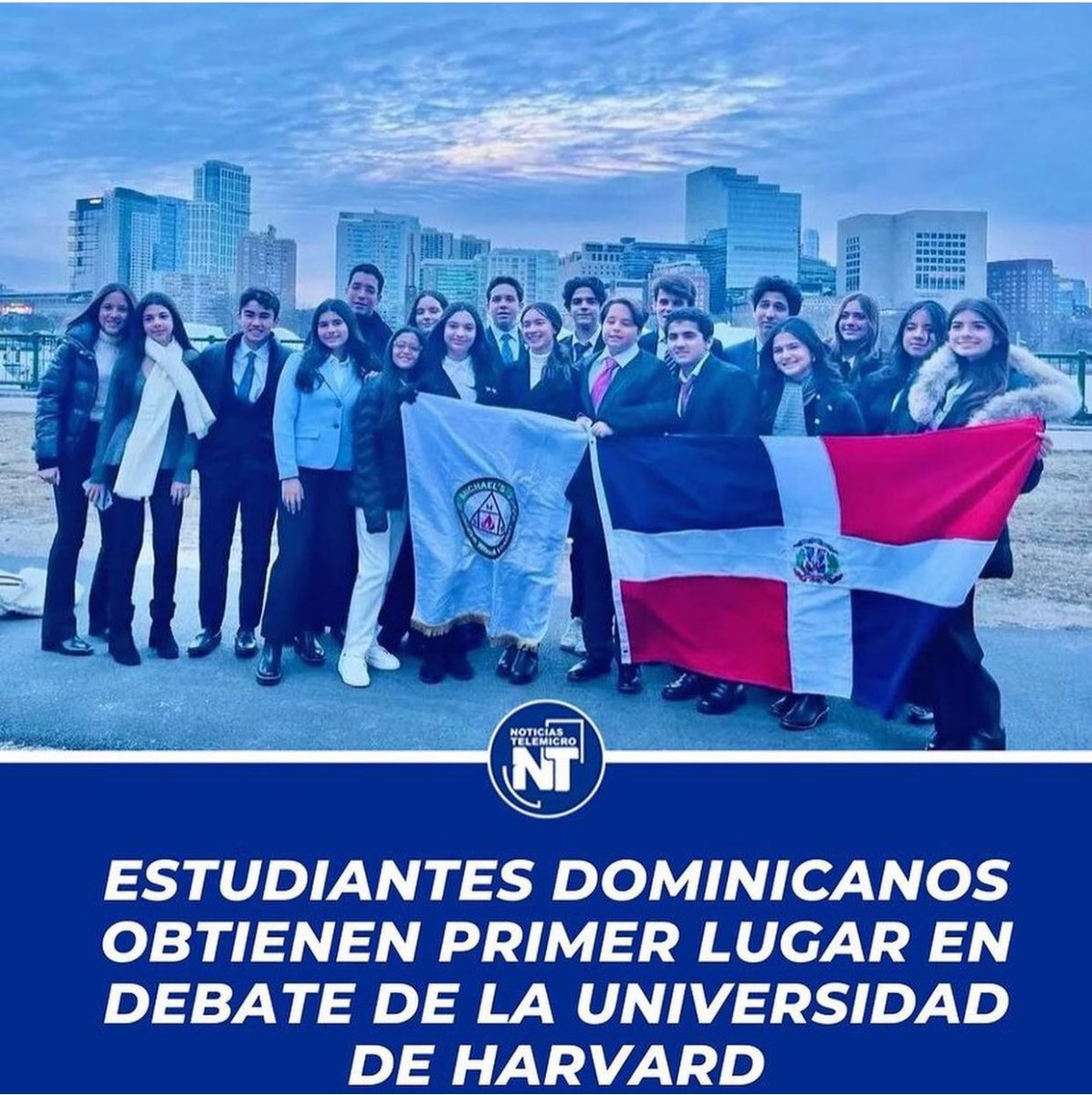 No hay un solo prieto ahí. 👌🏽