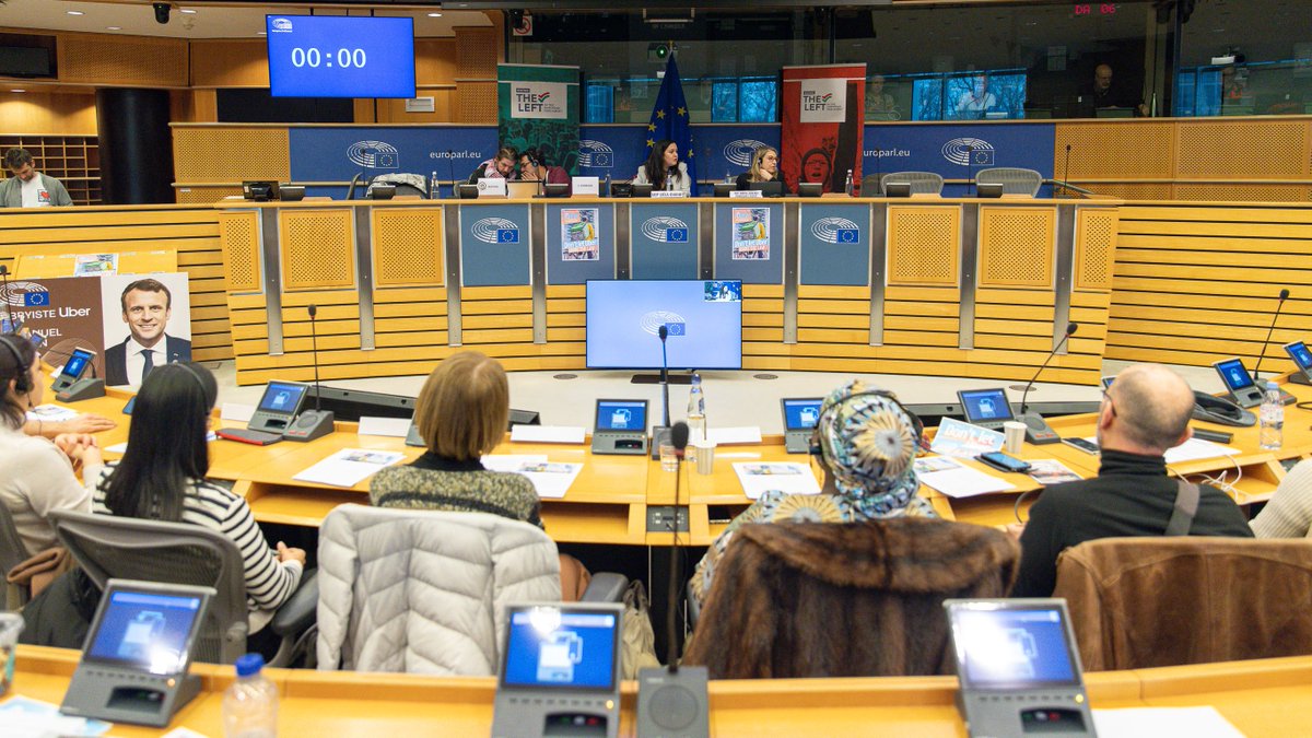 EuroPodemos's tweet photo. ✊Trabajadores, expertas, abogadas y sindicalistas de toda Europa están hoy en Bruselas para denunciar el modelo explotador de las plataformas digitales y organizarse para seguir defendiendo sus derechos.

📺Síguelo en directo👉https://t.co/29AyTETugY

#StopUberisation #DontLetUberMakeTheLaw