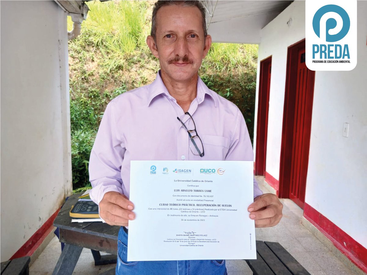 predaisagen's tweet photo. ¡El PREDA certifica! 
Desde el Programa de Educación Ambiental PREDA junto con el Instituto de Educación para Trabajo y Desarrollo Humano UCO, se realizó la certificación del curso teórico práctico de recuperación de suelos a varios líderes de la comunidad. https://t.co/q2gPG618K3