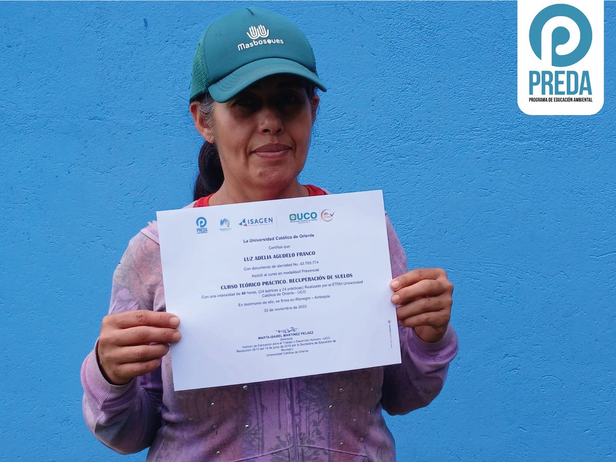 predaisagen's tweet photo. ¡El PREDA certifica! 
Desde el Programa de Educación Ambiental PREDA junto con el Instituto de Educación para Trabajo y Desarrollo Humano UCO, se realizó la certificación del curso teórico práctico de recuperación de suelos a varios líderes de la comunidad. https://t.co/q2gPG618K3