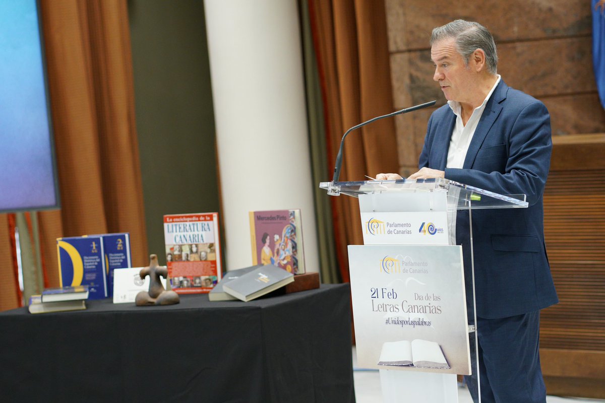 #MaratónDeLectura | Juan Luis Quincoces prosigue con la lectura de La Lapa en el Día de las Letras Canarias dedicado al escritor lanzaroteño Ángel Guerra. 
🔴En directo:
parcan.es/video/jornada/…