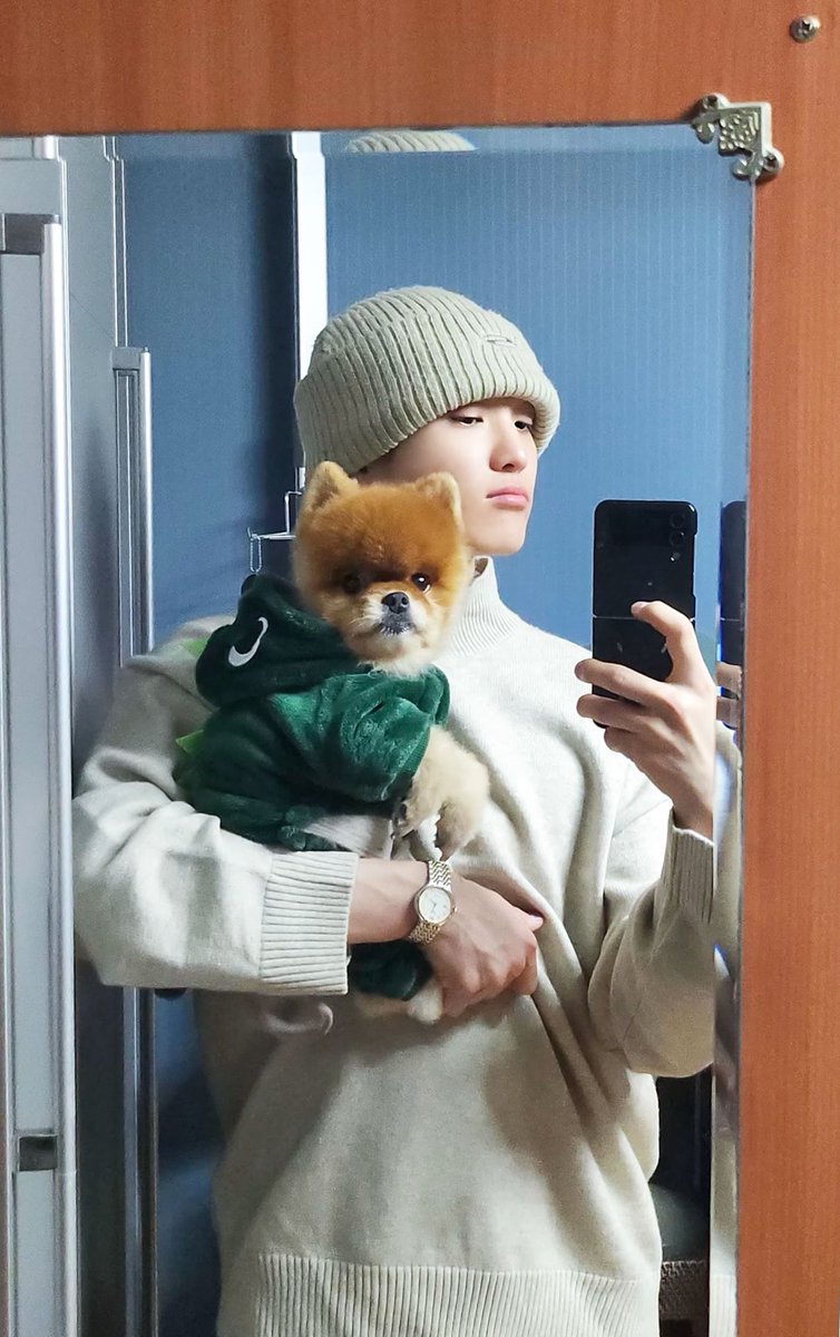 sumin_xikers's tweet photo. [#수민] HAMONGTD 🐶 깜짝✨✨

#sumin #수민 #xiker  #싸이커스 https://t.co/UkdetlNZfI