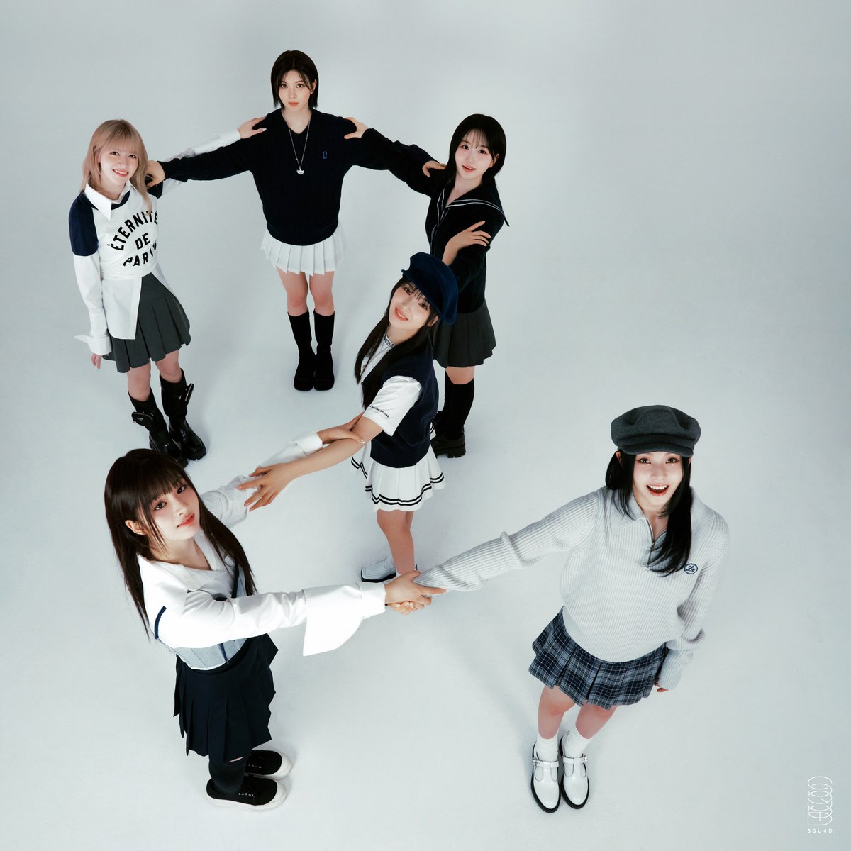 NMIXX Debut 2nd Anniversary✨

NMIXX의 데뷔 2주년을 축하합니다🎉
NSWER의 사랑과 응원 덕분에 무럭무럭 자라 2살이 된
앞으로의 NMIXX를 기대해주세요✌️

#NMIXX #엔믹스
#NMIXX_2ND_ANNIVERS2RY