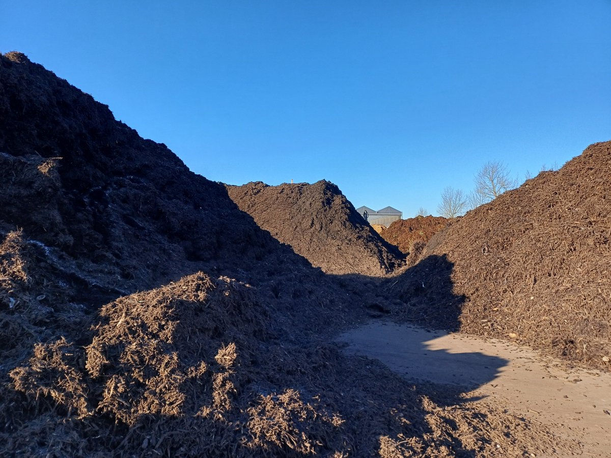 SoilValues's tweet photo. SoilValues presents: our testing ground 'Composting at regional level in the Groot Saeftinghe area'🌱🌾

Located in Belgium and the Netherlands, this testing Ground aims to create a regional-level composting project.

https://t.co/m44xmqWYVY https://t.co/hcFQKdLauF