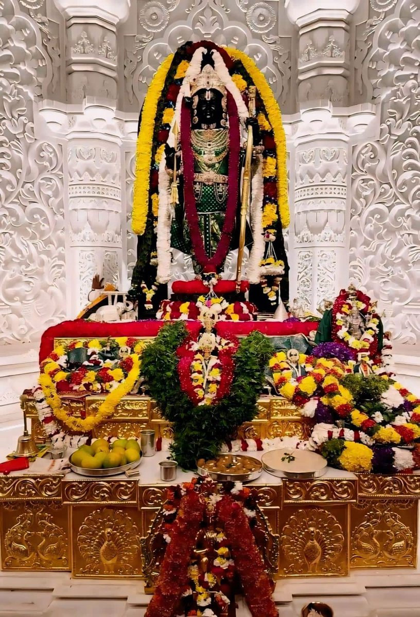 kia_offl's tweet photo. अयोध्या से श्री रामलला के दिव्य अलौकिक संध्या दर्शन 🌺

जय श्री राम 🙏 https://t.co/Ra5kp5Jj8N