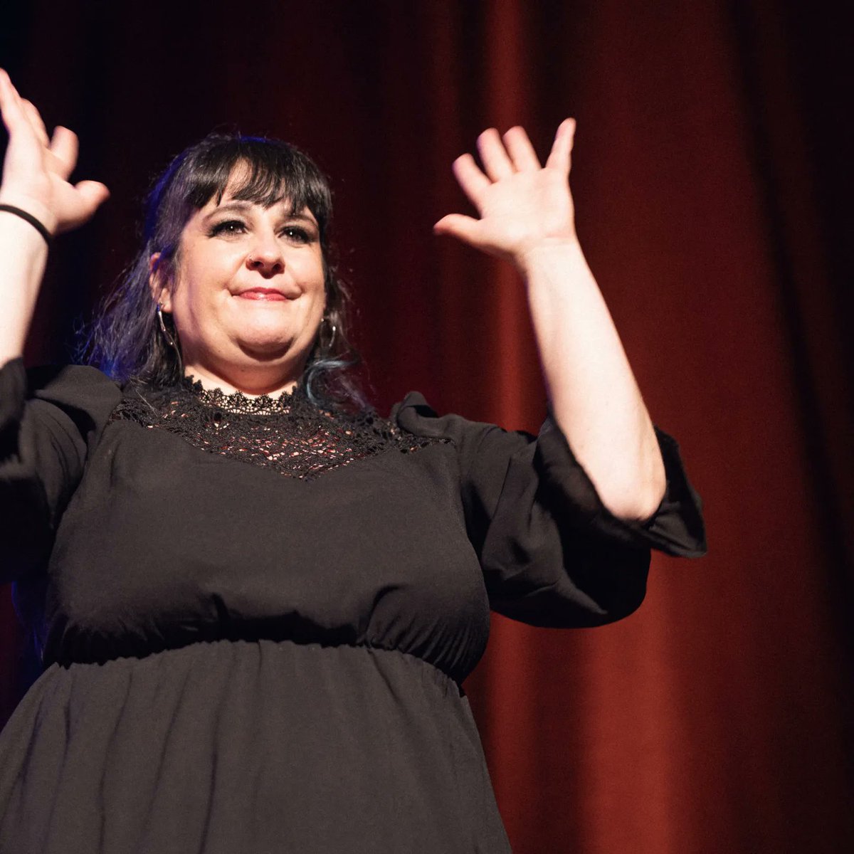 Graciñas ás grandes profesionais que lograron manter ese sentimento expresado no noso lema "Rede aberta, rede diversa!" ao longo da gala, creando un espazo seguro, próximo e con calor de fogar 🏡🫶💙
<a href="/dePousinho/">o Gabri Fuentes</a> <a href="/enlinguadsignos/">enlinguadesignos</a>