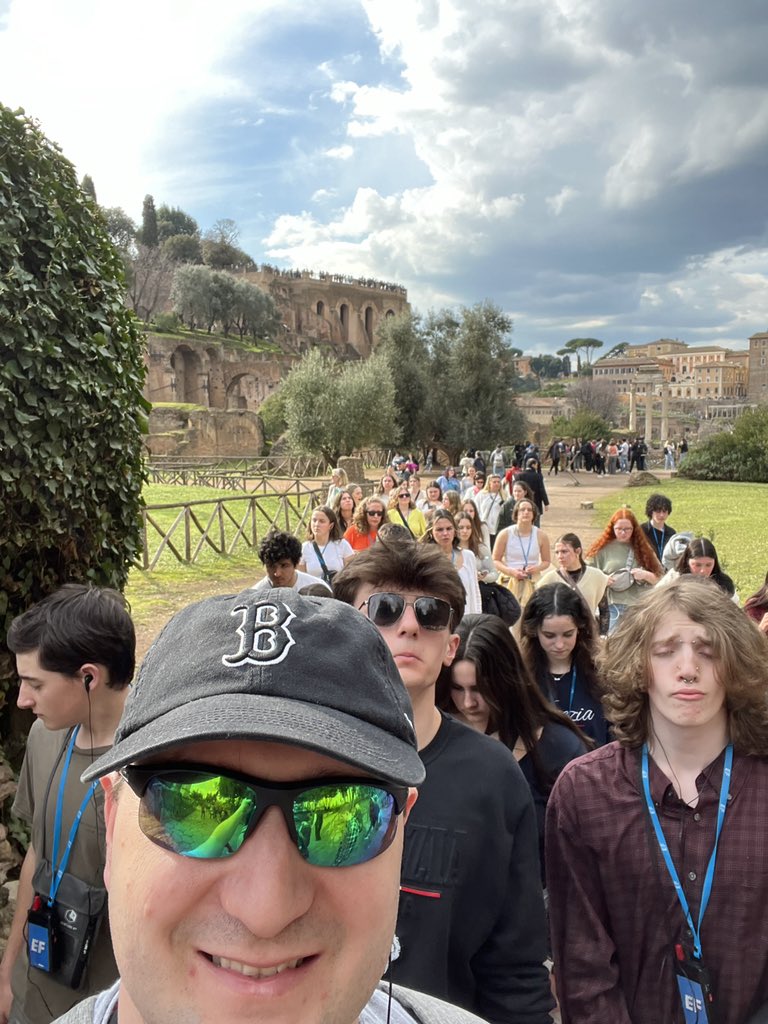 DoctorJOtto's tweet image. The Roman Forum. #MonomoyInItaly #monomoyInItaly #monomoy @MonomoySchools @MonomoyLatin @miss_lee_shark
@cranberryteam @MonomoyMelinda @mrhsvpa