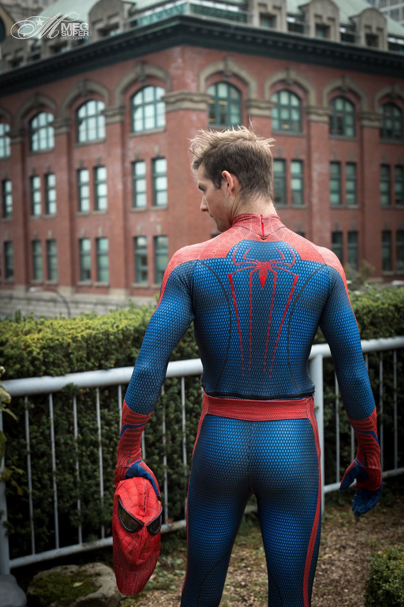 CosplayerGuys's tweet photo. Want to be featured? DM your favorite hot guy in costume & follow us. #hotguysincostume #SpidermanΒ #gay #guysintights #TomHolland #GayHalloween #Guysinspandex #GayCosplay #Cosplay #tightpants #Spidermancosplay #Gaysuperhero #gaybubblebutt #bubblebutt #gaycake #spidermanbutt https://t.co/J902af5Xby