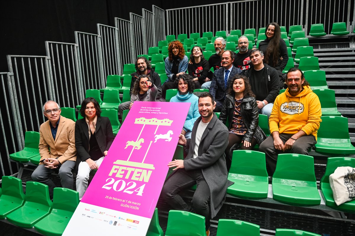 FETEN Gijón Xixón (@feten_gijon) on Twitter photo 💛🩵 Asturies en #FETEN2024 🩵💛
Hoy hemos reunido a los protagonistas de las compañías asturianas que formarán parte de #FETEN este año 😊 Estamos deseando disfrutar junto a todos vosotros de sus espectáculos 👀 No los perdáis de vista 👇
<a href="/Culturagijon/">Cultura Gijón /Xixón</a> <a href="/pabloalbala/">Albalá Fotografía</a> 💛🩵 Asturies en #FETEN2024 🩵💛
Hoy hemos reunido a los protagonistas de las compañías asturianas que formarán parte de #FETEN este año 😊 Estamos deseando disfrutar junto a todos vosotros de sus espectáculos 👀 No los perdáis de vista 👇
<a href="/Culturagijon/">Cultura Gijón /Xixón</a> <a href="/pabloalbala/">Albalá Fotografía</a>