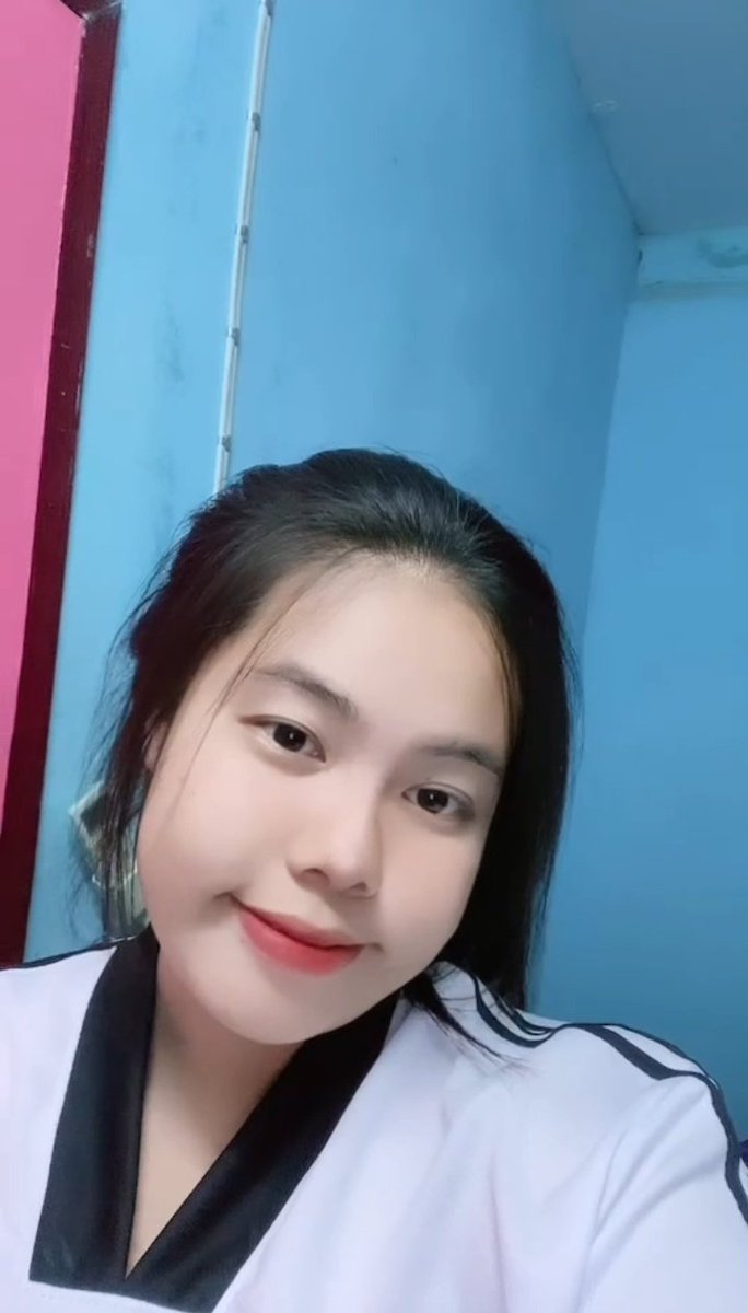 S_T_U_2002's tweet photo. ถ้าสนใจก็DMมาเลยงับ🥰
#เลสเบี้ยน #ชอบผู้หญิง #สาวอ้วน https://t.co/Y5pjLTUn7Y