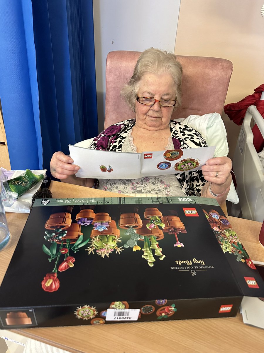 docsonia73's tweet photo. Nothing like some Lego to help recover from major surgery @LEGO_Group #lego https://t.co/k9kjNYYuhF