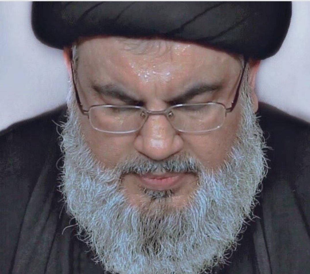 ✍️
عن أمير المؤمنين الإمام علي ع
إذا رأيت ربك يوالي عليك البلاء          فــأشكــــره

جنوب لبنان ساحة حرب حقيقية
بعد الحمد لله نقول لـ #صهاينة_الداخل
لو قُتلنا وحُرفنا
وذر رمادنا في الهواء
وقُتلنا وحُرقنا
وذر رمادنا في الهواء
لو يُفعل ذلك فينا ألف مرة
ما تركنا سيدنا #حسن_نصرالله