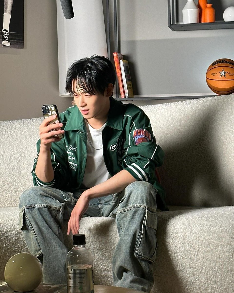 juyeonleepics's tweet photo. 「240221」official_theboyz Instagram Update with Juyeon

#주연 #더보이즈 https://t.co/E608zl6AQI
