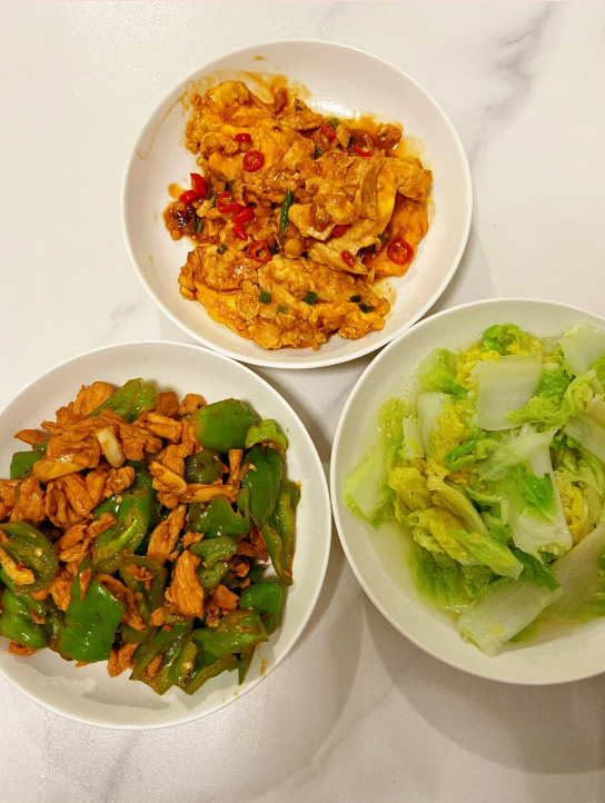 ひかり tweet media