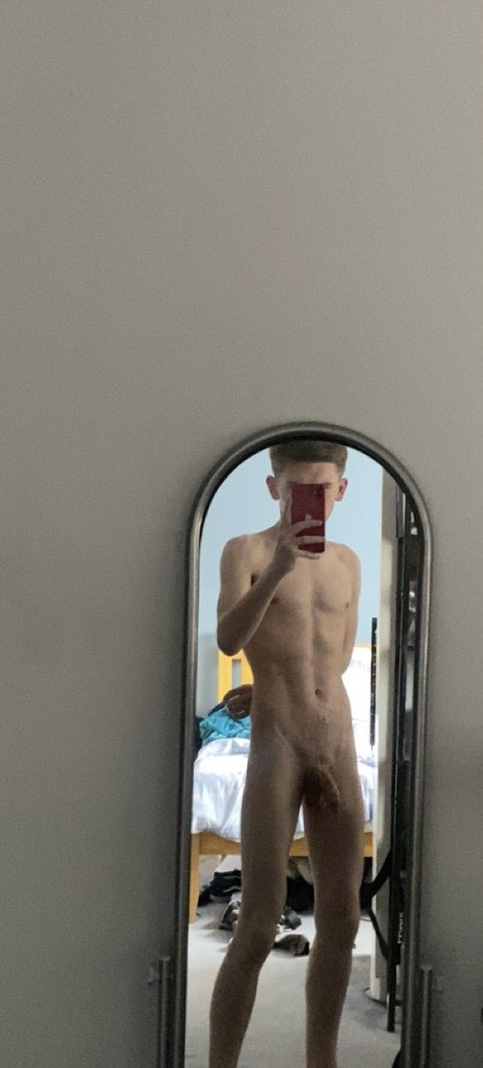 AidanKingsley04's tweet photo. Thank you everyone for helping me reach 3k followers 🙈🤭 https://t.co/lUWGlIqwsg