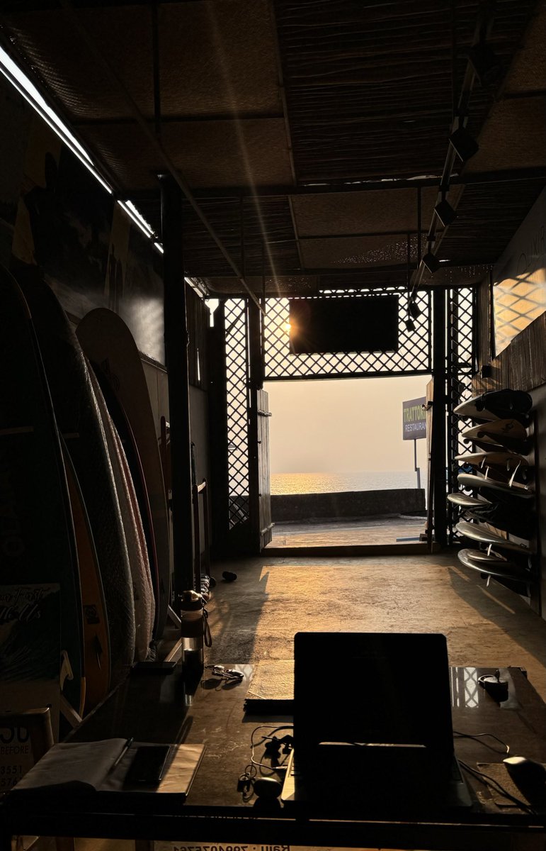 Somya_Crazy's tweet image. rate my workplace