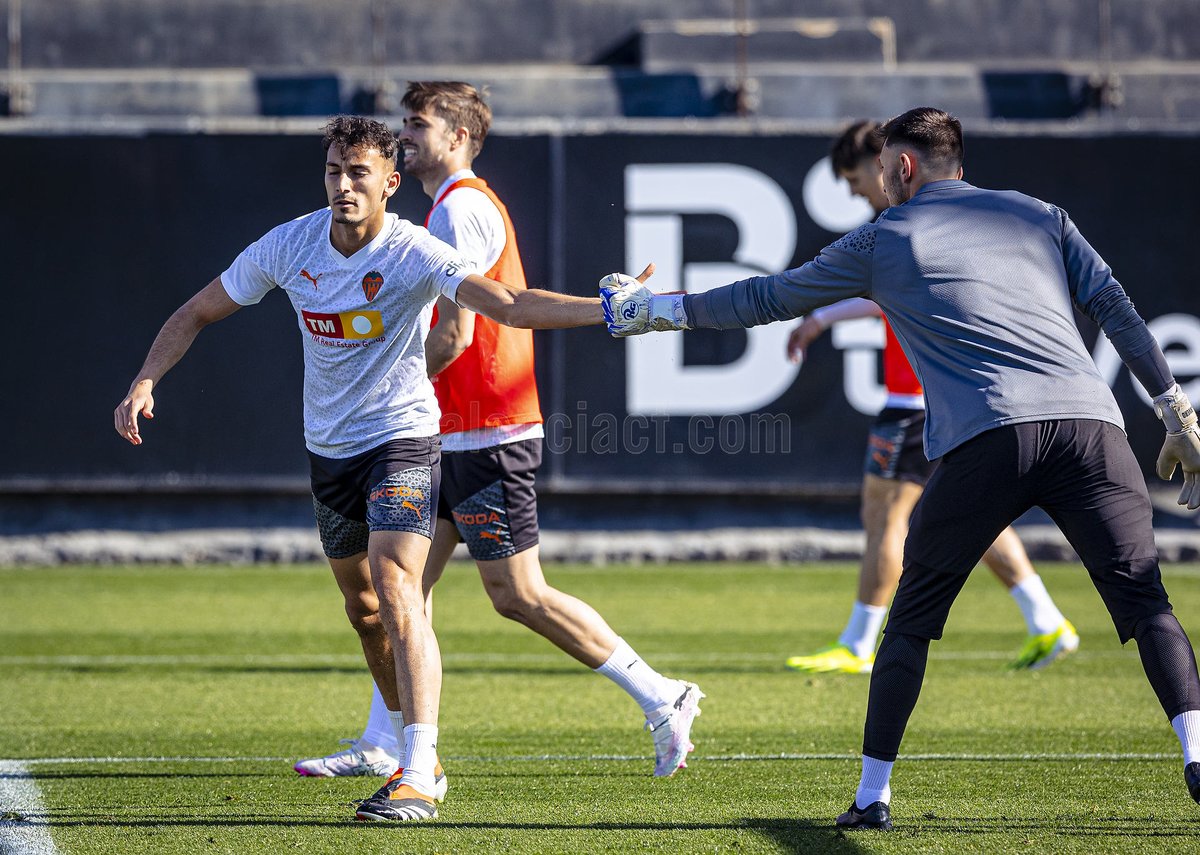 Valencia CF tweet media