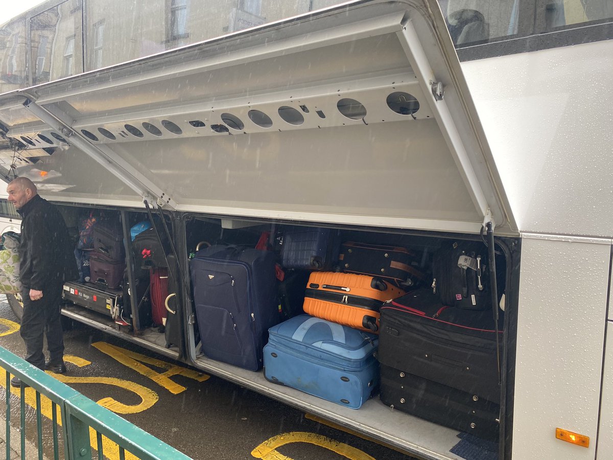 SWPSClass56B's tweet photo. All packed up and on our way to Manor Adventure. Everyone is so excited despite the wet weather! @StWoolosPrimary https://t.co/dVivJj9r9q