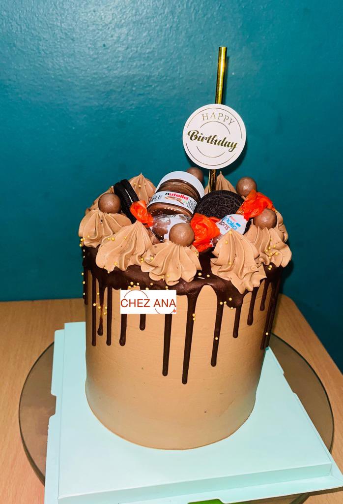 🎂 Gâteau personnalisé : 
à partir de 10.000 f
🍣 Mignardises (sucrées/salées) : 
à partir de 4.000 f

☎️+225 07.58.24.76.67 
(Whatsapp / Appel)

Retrouvez la page sur : 
Facebook / TikTok / Instagram / LinkedIn 

🥰 Un petit retweet peut aider plse♥️