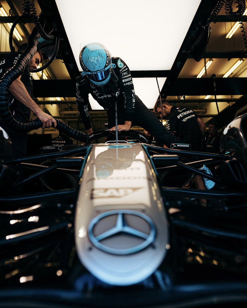 MercedesAMGF1's tweet photo. The hard work continues. George back on track this afternoon 💪 https://t.co/FYi8NO8dXs