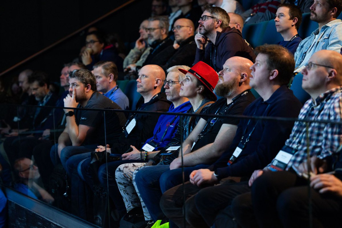 Number 3 Best #Jfokus 24 Talks is Unleashing AI in Java: A Guide to Semantic Kernel, LangChain4j, and Spring AI by Marcus Hellberg. Watch it here! buff.ly/49JfHD9