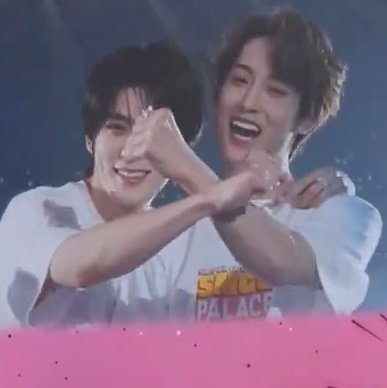 jaewinhourly's tweet photo. 💗 https://t.co/1hSMofZVb9